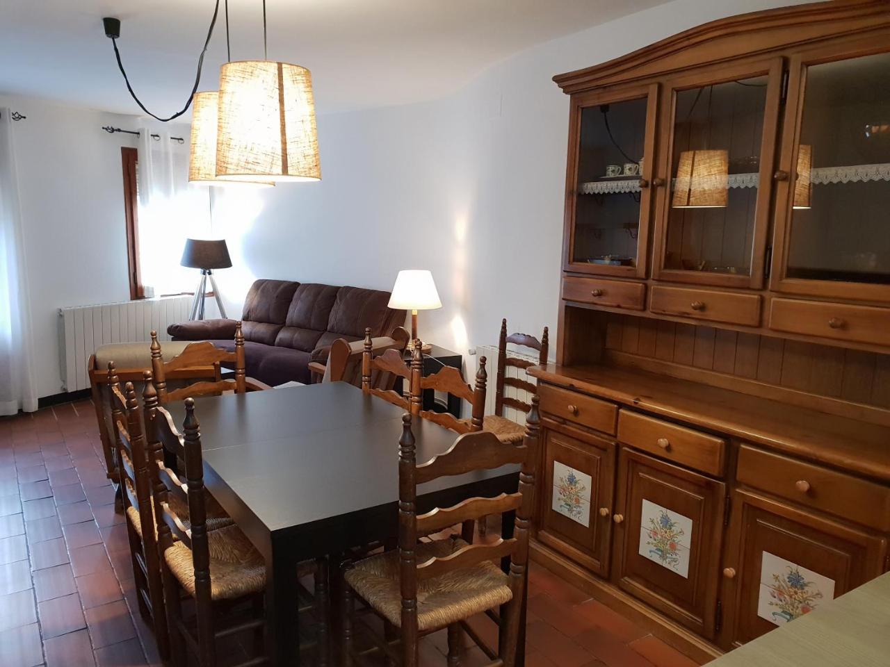 Apartaments Can Bundanci Setcases Bagian luar foto